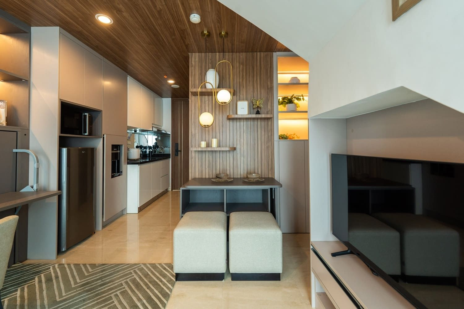 Altuera Boutique Penthouse - Unit A/B/C/D/E/F/G